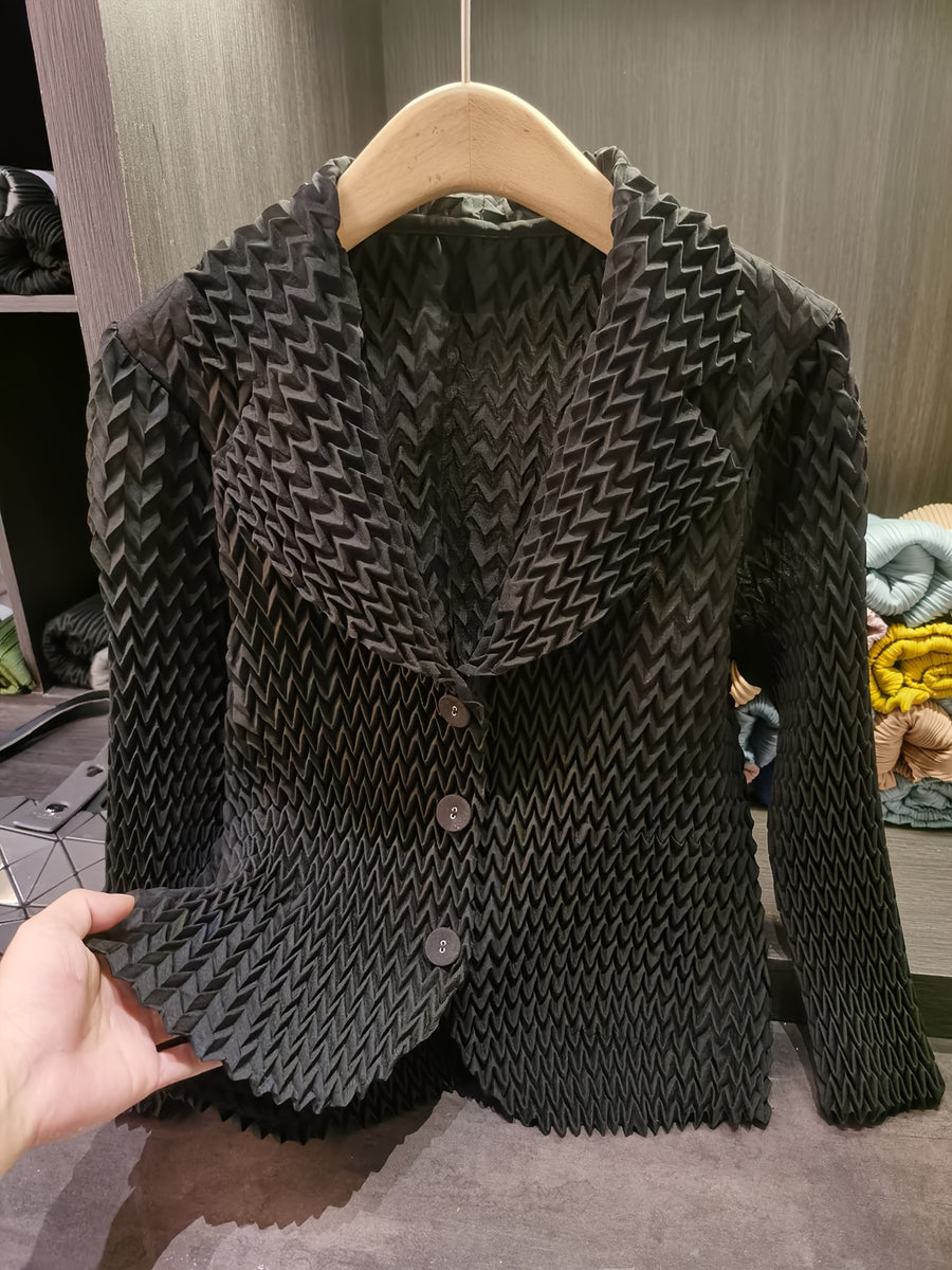 Women's Chevron Pleated Lapel Long Sleeve Cardigan, Oversized Lapel Single Breasted Buttons High Elastic Loose Versatile Commuter Pleated Jacket - Deep Grey