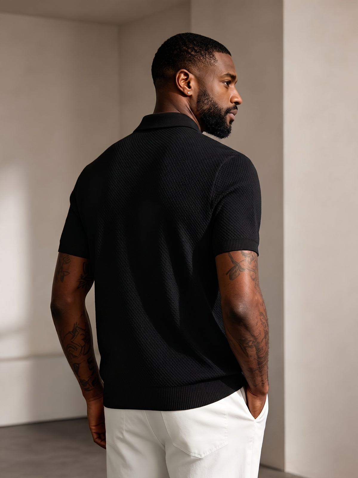 Men's Mature Business Style Knit Polo Shirt, 100% Pure Fabric, Breathable and Skin-friendly. Honeycomb Texture Jacquard Design, Simple Solid Color, Paired with a Three-button Lapel Collar, Clean Cut for a Flattering Fit. Suitable for Summer Commuting - Soot Black
