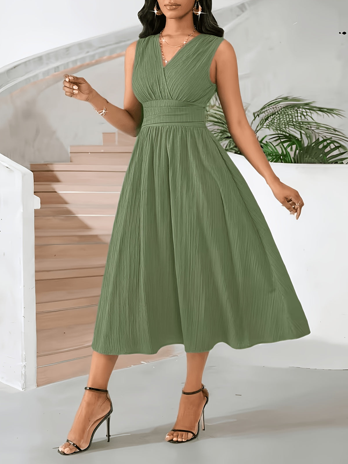 Women's Solid Color Dress - fern green