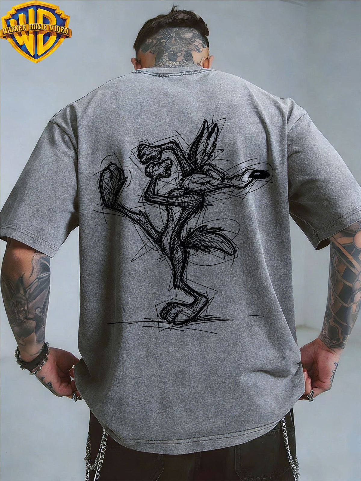Officially Licensed by Warner. Featuring The Cartoon Print of Le Yitong'S Mischievous Wolf. This Men'S Distressed T-Shirt Is a New Summer Style with Faded And Retro Look. Perfect for Daily Wear - Grey