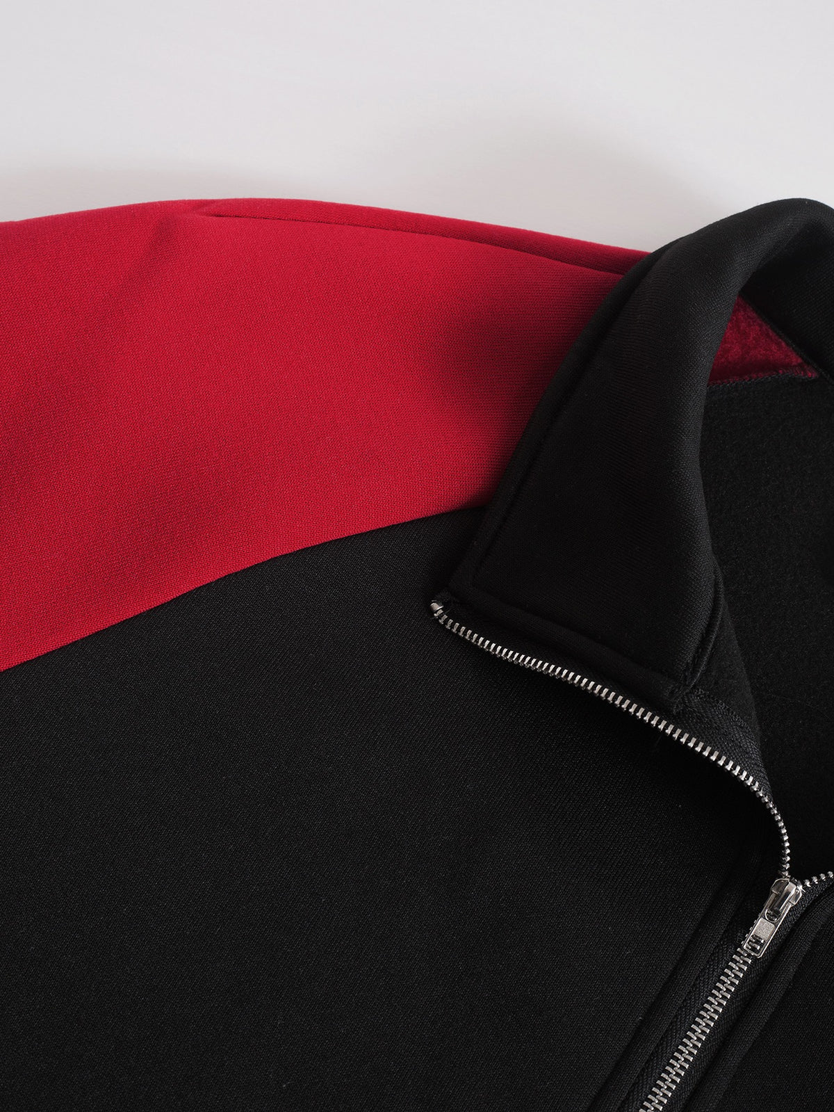 Men'S Half-Zip Stand Collar Sweatshirt, Retro Cracked Distressed Superman Classic S Shield Print, Black Red Contrast Patchwork with Double Stripes Long Sleeve Top, Autumn Winter Loose Casual Athletic Pullover Jacket, Trendy Outerwear for Daily Wear - Black