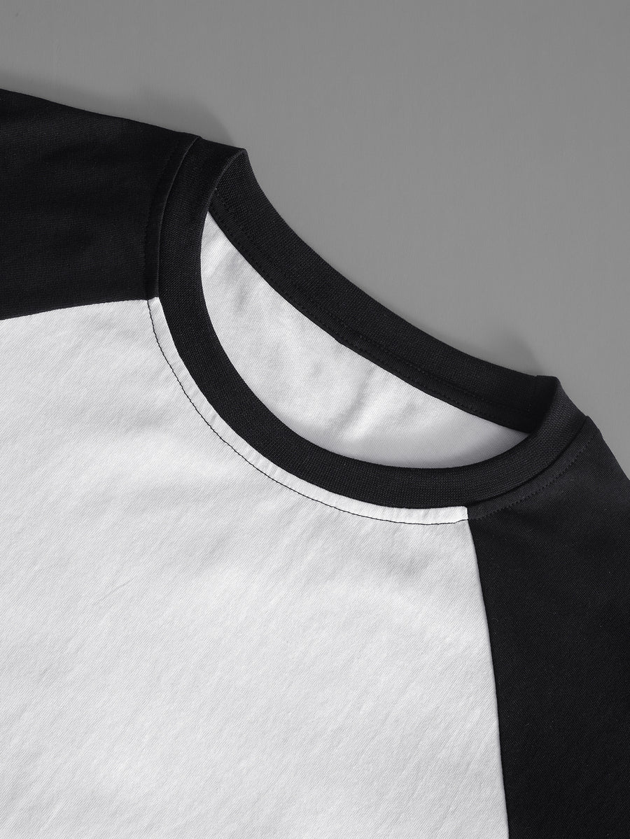 Licensed by WB Warner, Men'S Color-Block Raglan Sleeve Crew Neck T-Shirt, 100%, Classic American TV Series Friends Monogram Design, Men'S Casual Sports Versatile T-Shirt, Suitable for Daily Wear, Outdoor Sports, And Parties - White Fight Black