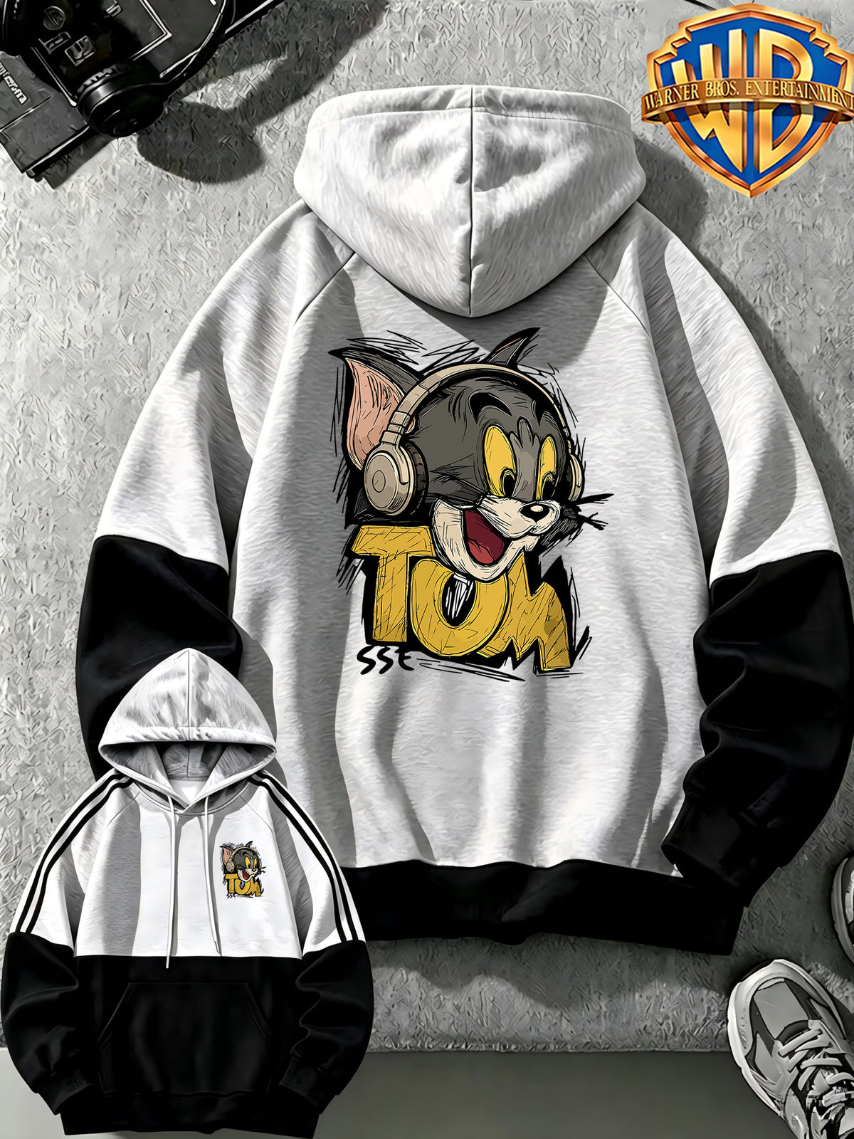 [Warner Bros. Official] Autumn/Winter New Arrival Men's Striped Long-Sleeve Hooded Sweatshirt, Fun Quirky Headphone-Themed Classic Cartoon Graffiti American Vintage Cool Print, Outdoor Sweatshirt, Color-Block Patchwork Design Fashion Streetwear - Black With Light Gray