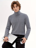 Nordic Vintage High-Neck Plaid Long-Sleeve T-Shirt for Men, Thickened for Autumn And, Soft And Warm, with a Luxurious Feel, Perfect As a Base Layer for Trendy Couples And Youth - Black And White Grid