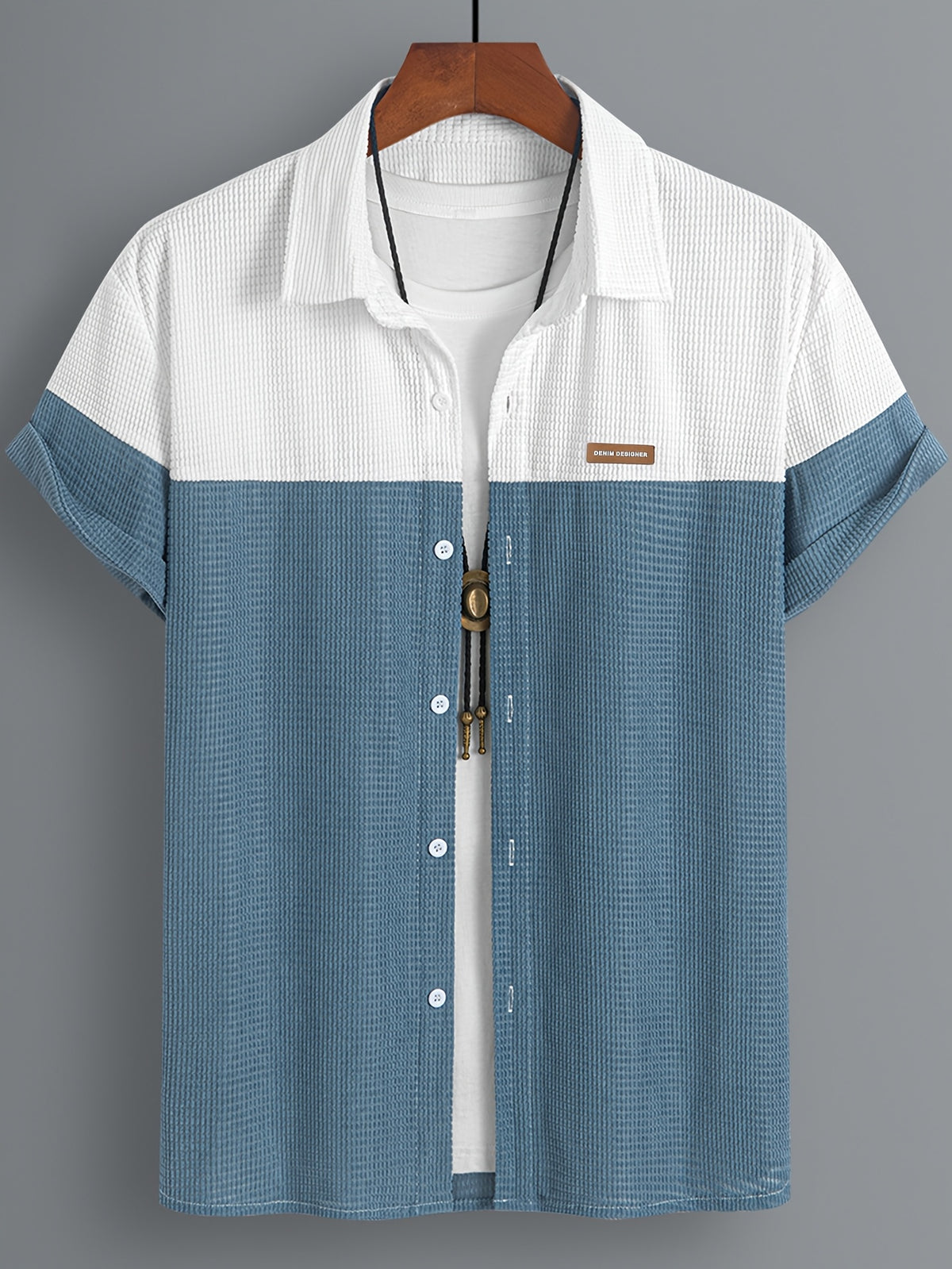 Men's Blue and White Contrast Corn Husk Grain Fabric Comfortable and Breathable Material, Lapel Collar, Full Open Front, Contrast Button Design, Suitable for Daily Casual, Fashionable, Simple Outings, Commuting, Street Style, Outings, and Summer New - Blue