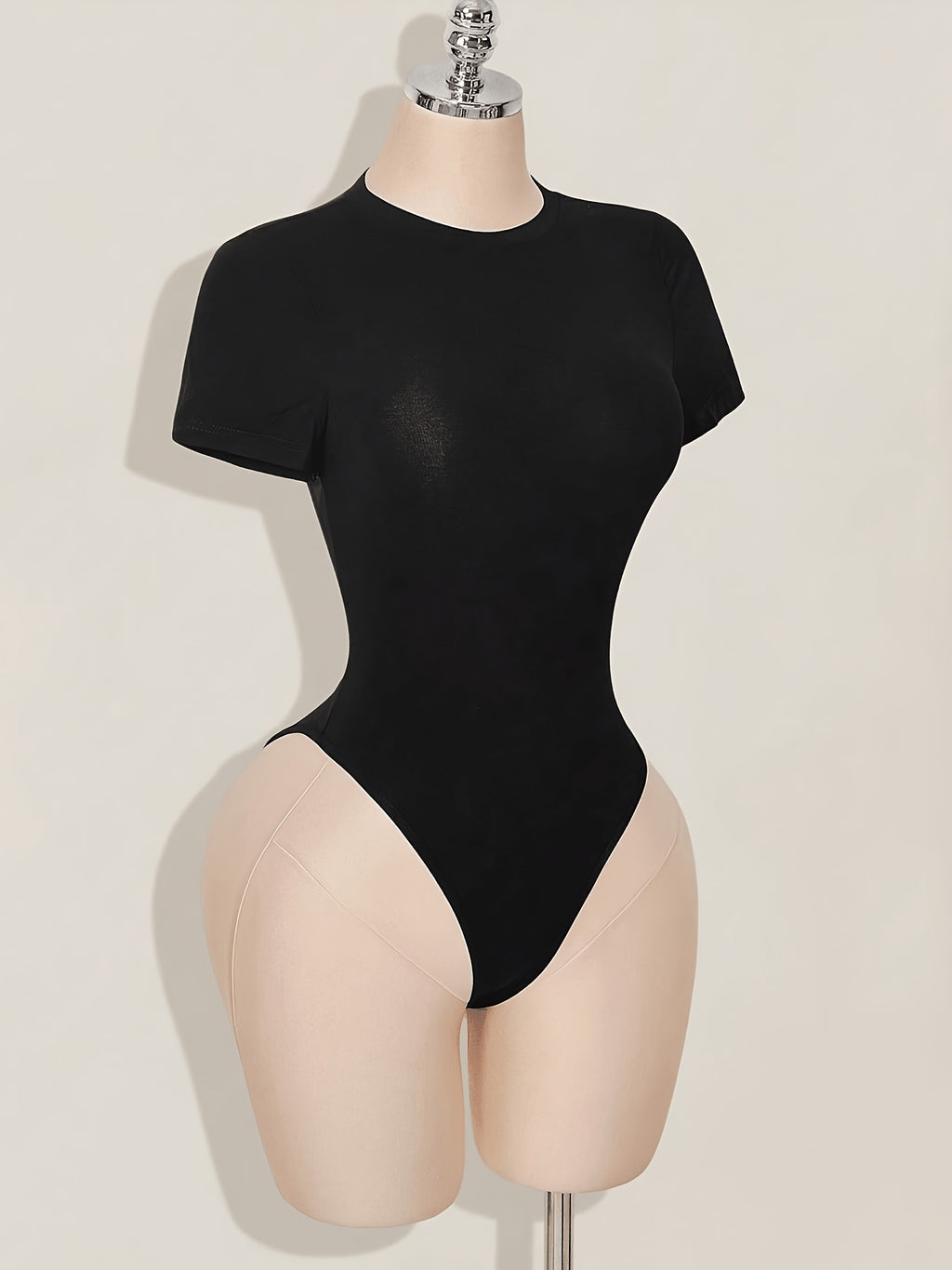 Women's Black Bodysuit with Short Sleeves and Round Neck, Featuring a Sexy Dragon Print on a Mesh Panel at the Back. Suitable for Gatherings, Parties, Music Festivals, Christmas, Dates, Daily Outings, Travel, Shopping, Airport Outfits, and Brunch - Black