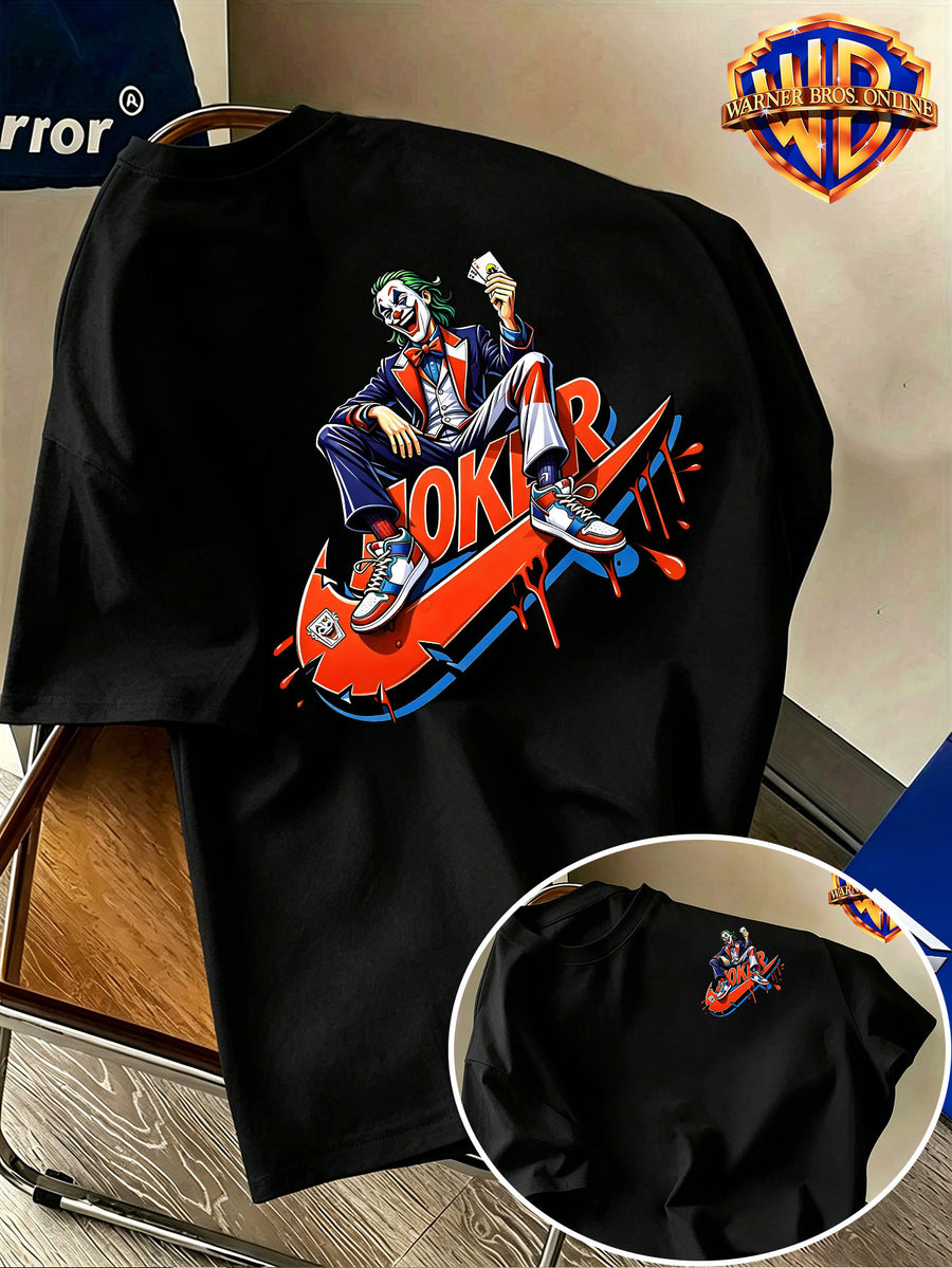 Warner Bros. Authentic Men's 100% Short-Sleeve T-Shirt, Trendy Hip-Hop Character Top, Featuring a Dominant Seated Figure Holding Playing Card Accessories, Adorned with Red-Orange Color-Block Dripping Enamel Paint Patterns, Exceptional Visual Impact - Black