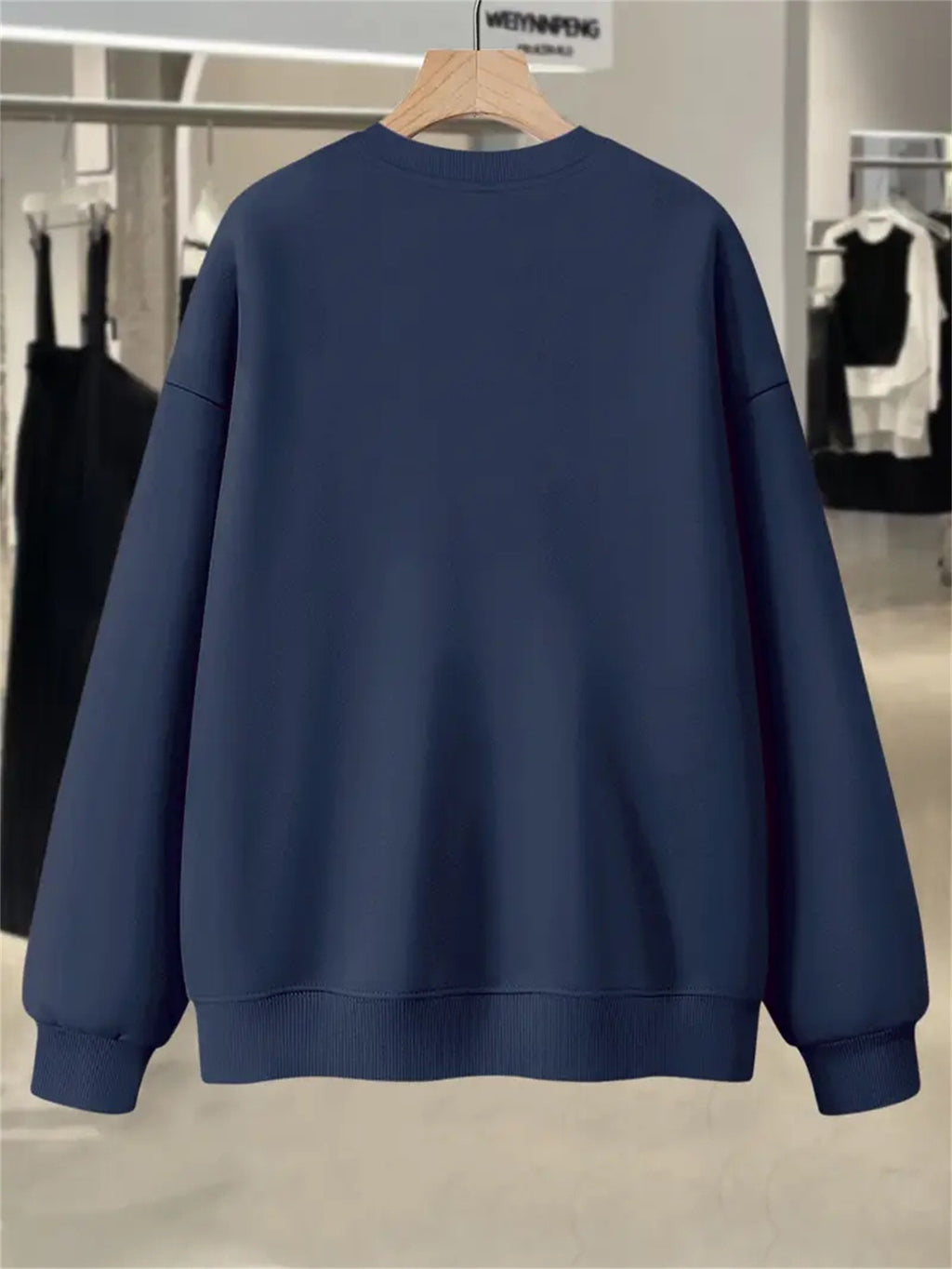 Plus Size, Extended Apparel: Women's Spring/Autumn/Winter Cross-Border European & American Plus-Size Simple Graphic Print Sweatshirt, Casual Crew Neck Sweatshirt, Women's Plus-Size Sweatshirt - Navy Color