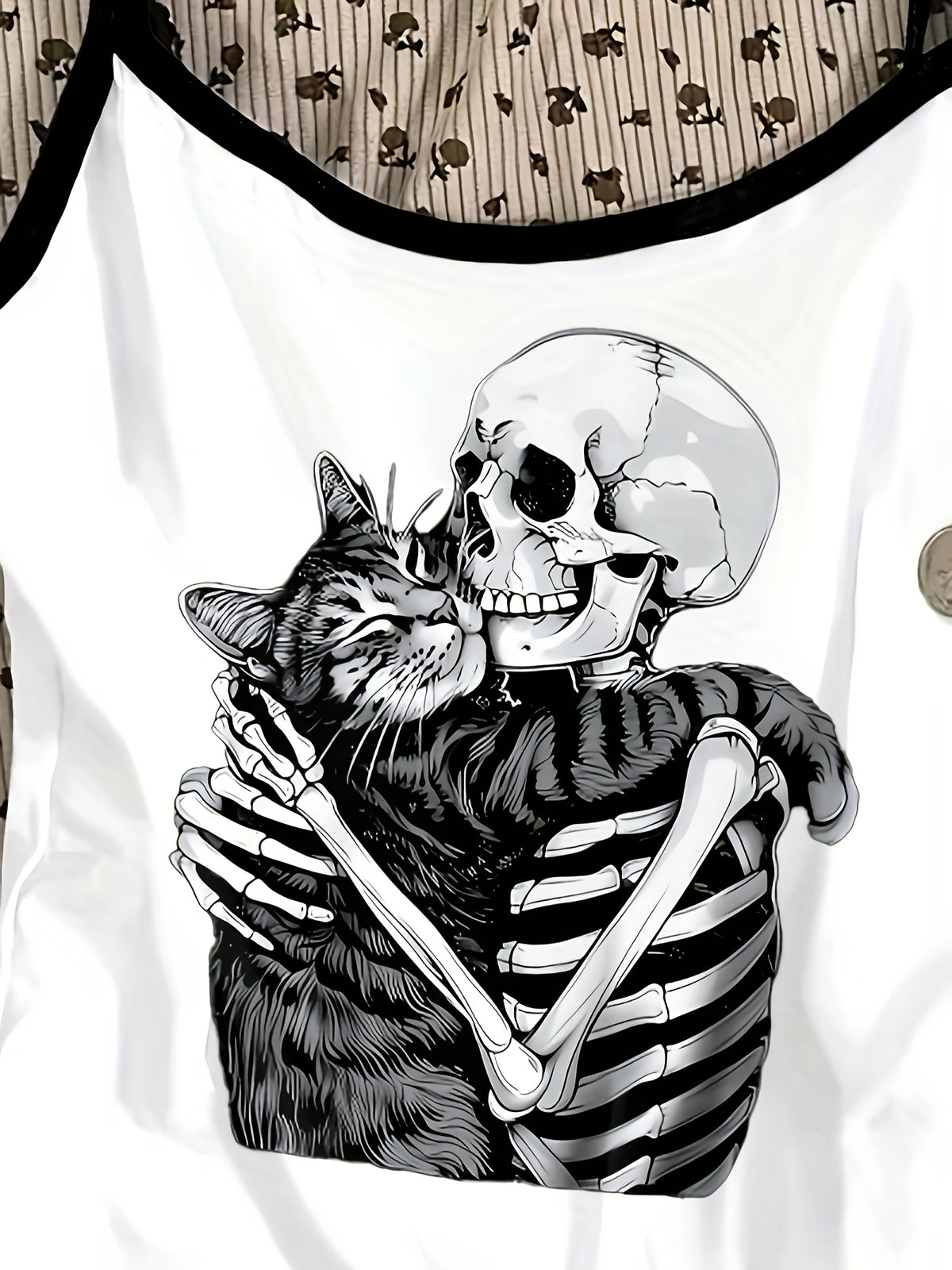 Casual and Simple Spaghetti Strap Tank Top with Skull, Cat, and Music Festival Prints, Perfect for Summer Vacations - White