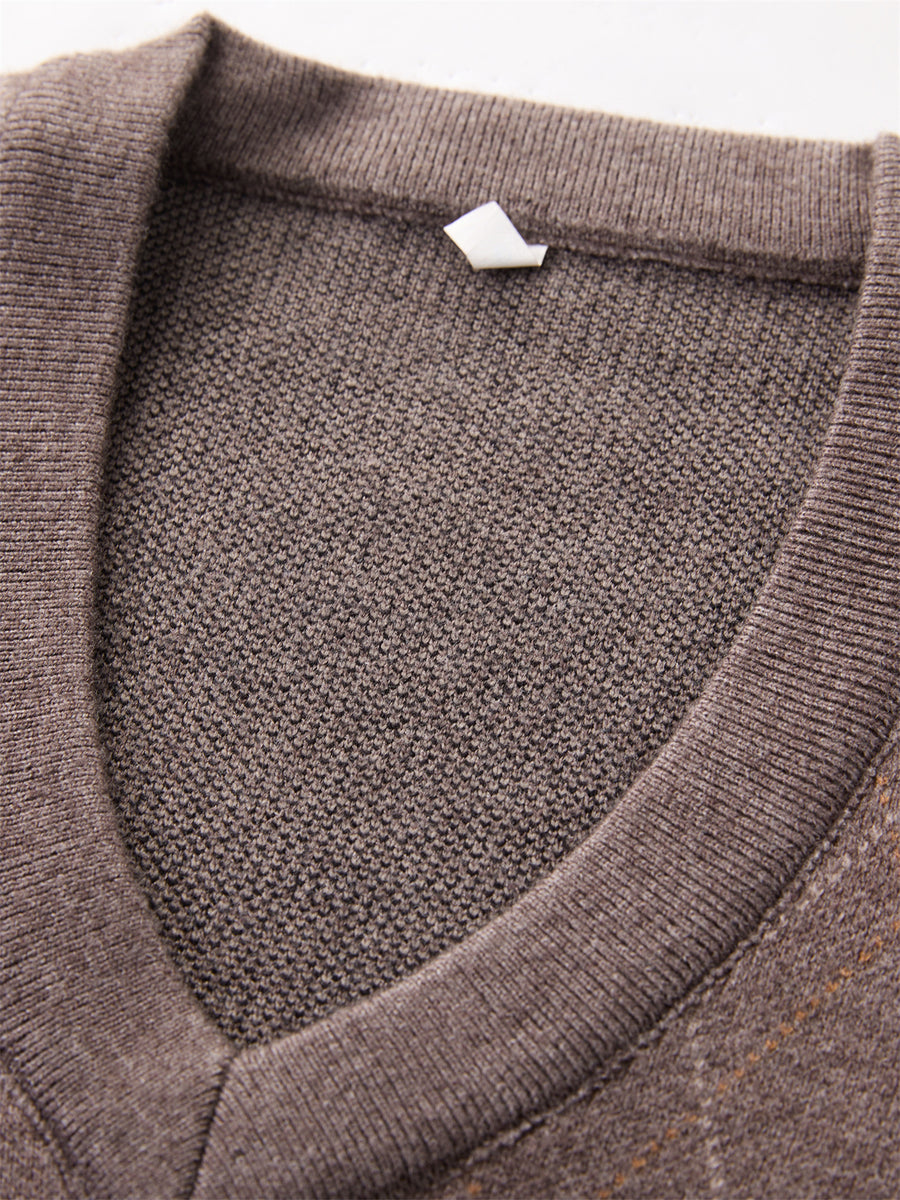 Men's Solid Color V-Neck Sweater - Warm Winter Knit Pullover with V-Neck Collar, Basic Long-Sleeve Knitwear Suitable for Fall and Winter, Casual Office Wear, Hand Washable Regular Fit Sweater for Layering - Pickle