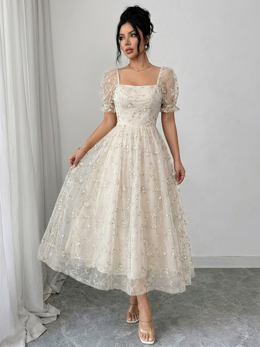 Women's French-Style -Line Dress with Square Neck & Mesh - Elegant Suitable for Weddings, Parties, - Machine Washable Non- Dress for Year-Round Wear, Fashion - Apricot