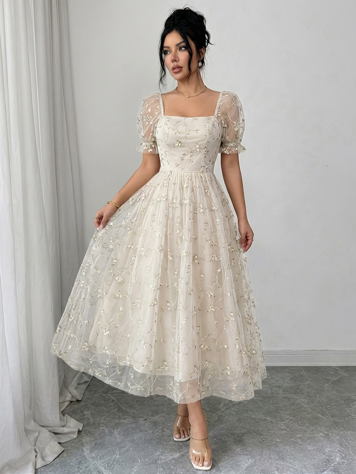 Women's French-Style -Line Dress with Square Neck & Mesh - Elegant Suitable for Weddings, Parties, - Machine Washable Non- Dress for Year-Round Wear, Fashion - Apricot