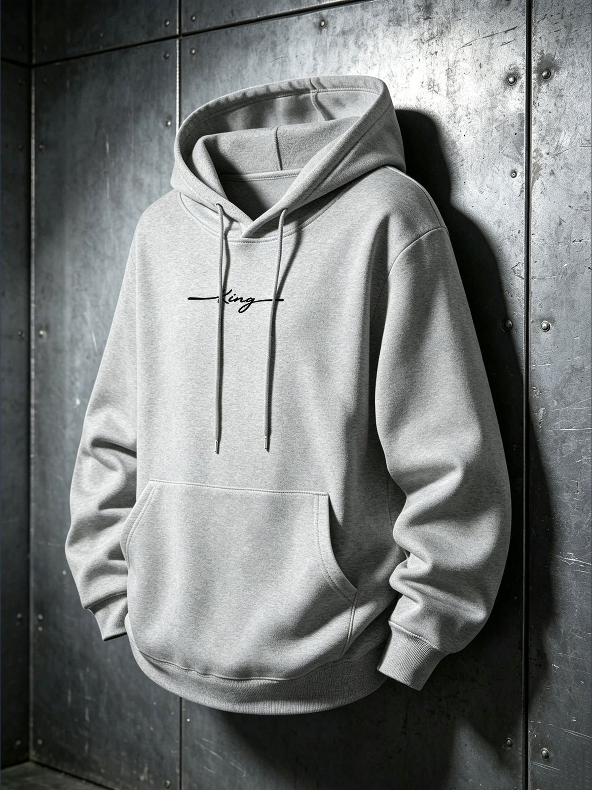 American High Street Handwritten Signature Hooded Sweatshirt for Men, Trendy Casual Pullover Top, Versatile Daily Wear, Slimming Long Sleeve Commuter Hoodie - Light Grey
