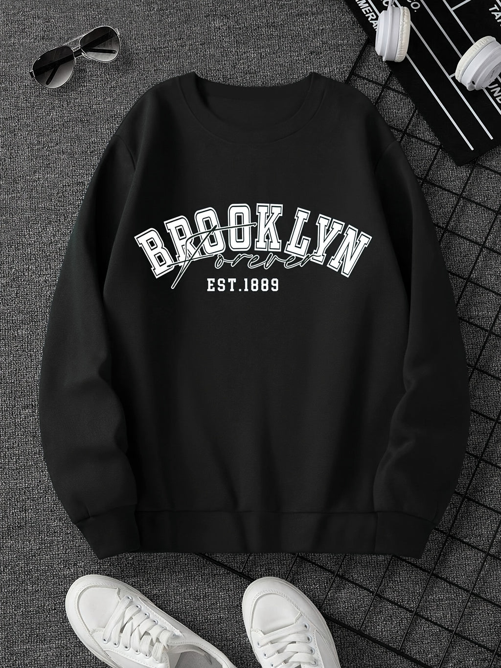 Unisex Trendy Creative BROOKLYN Print Crewneck Sweatshirt, an Excellent Choice for Gifting - Black