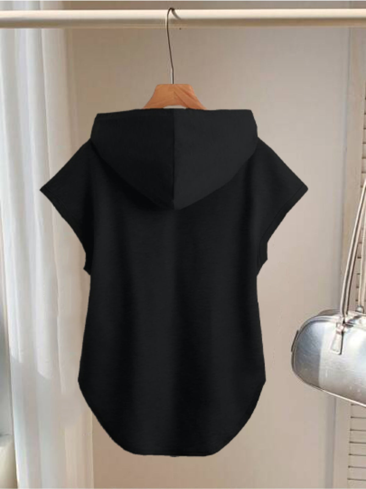1pc Fashionable Women'S Elegant Street Style Artistic Letter Pattern Printed Hooded Batwing Sleeve Vest, Multi-Size Available, Multiple Colors, Casual Fit, Casual Wear, Stretch Fabric - Black