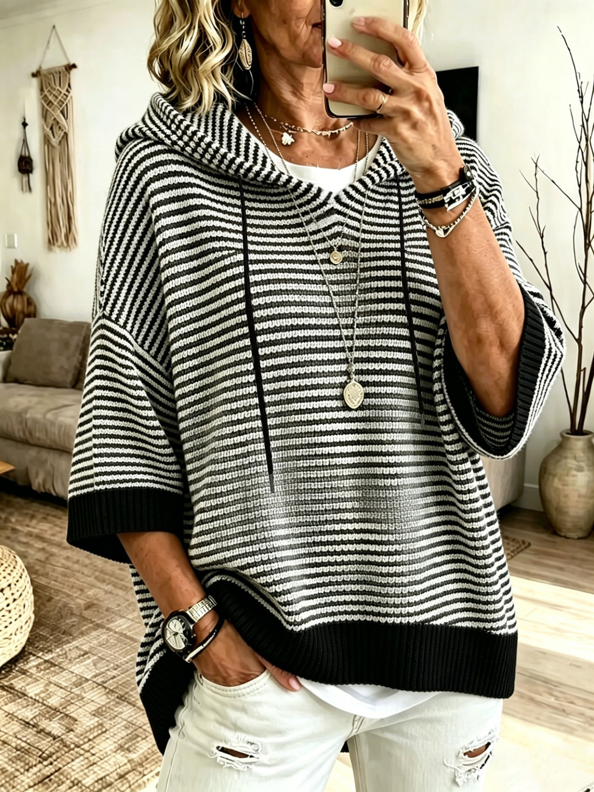 Plus Size Women'S Casual Drawstring Hooded Top, Classic Versatile Hooded Sweater for Elegant Ladies, Loose Fit Comfortable Top, Suitable for Women with Beautiful Curves in Autumn And Winter, Ideal for Commute And Casual Wear - Black