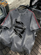 Men's Short-sleeve T-shirt Featuring a Superman Shattered "S" Logo Vintage Print, with an American Vintage Washed and Distressed Design. Suitable for Outdoor Sports and Daily Commuting, and Machine Washable - Unisex - Grey