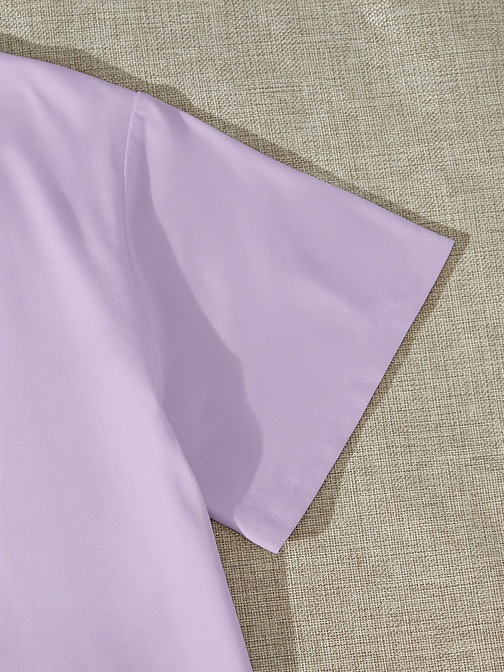 Women's Oversized Round Neck T-Shirt - Lightweight Short Sleeve Blouse Basic Solid Color Top | Spring Summer Casual Loose Fit Pullover, Machine Washable Suitable for Casual Attire, Office, Lounge & Layering - Light Purple