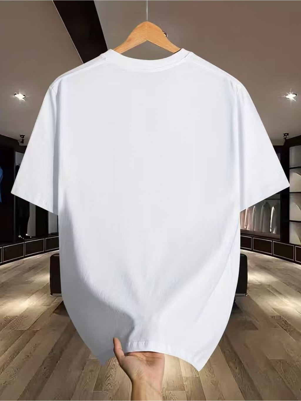 Men's Light Luxury T-Shirt, Exquisite Textured Print, Soft Skin-Friendly Short Sleeve Tee - White