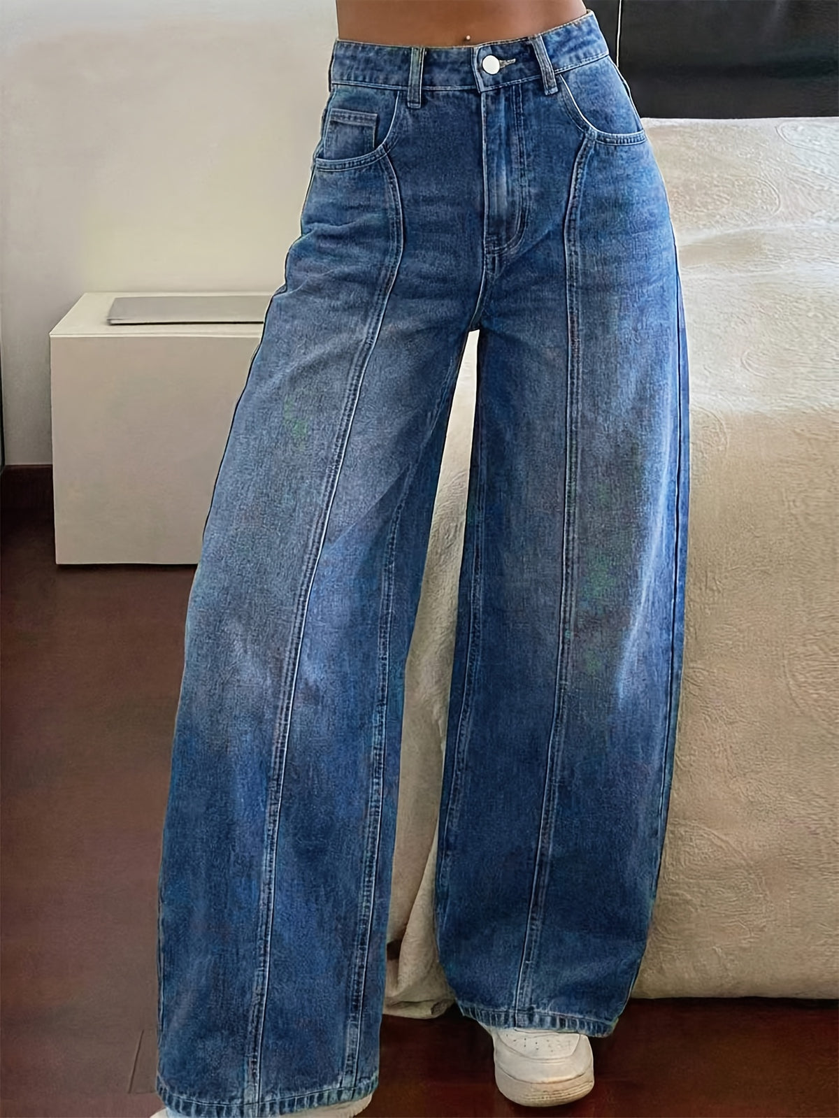 Women'S Gradient Light Blue Washed Long Wide Leg Denim Pants, High Waist Single Button Classic Five Pocket Cut with Side Vertical Stitching, High Stretch Fabric for Multi-Scene Commuter And Date Outfits - Blue
