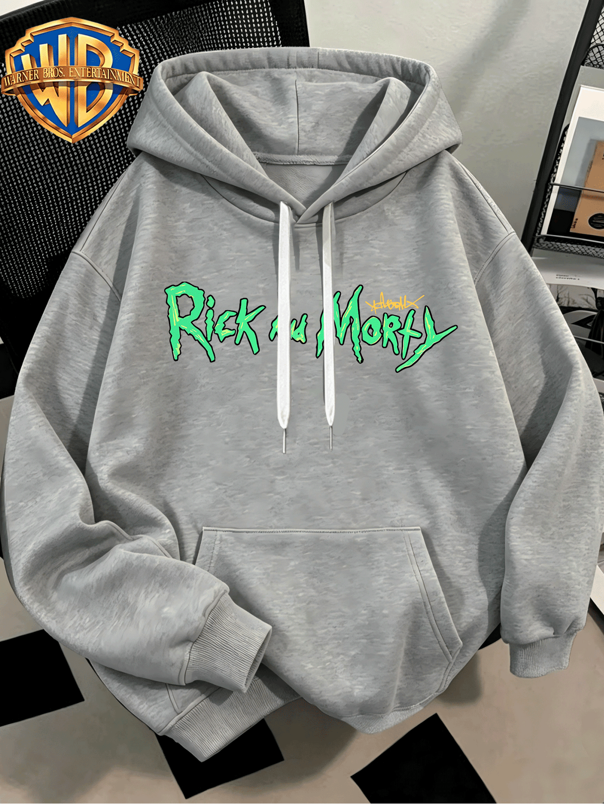 Fashion Hip Hop Print Fashion Brand Casual Versatile Sports Drawstring Pocket Hooded Men'S Sweater, Men'S Autumn And Winter Cute Casual Style, Sports Style Fashion Loose Hoodie, Daily Casual Wear - Light Grey