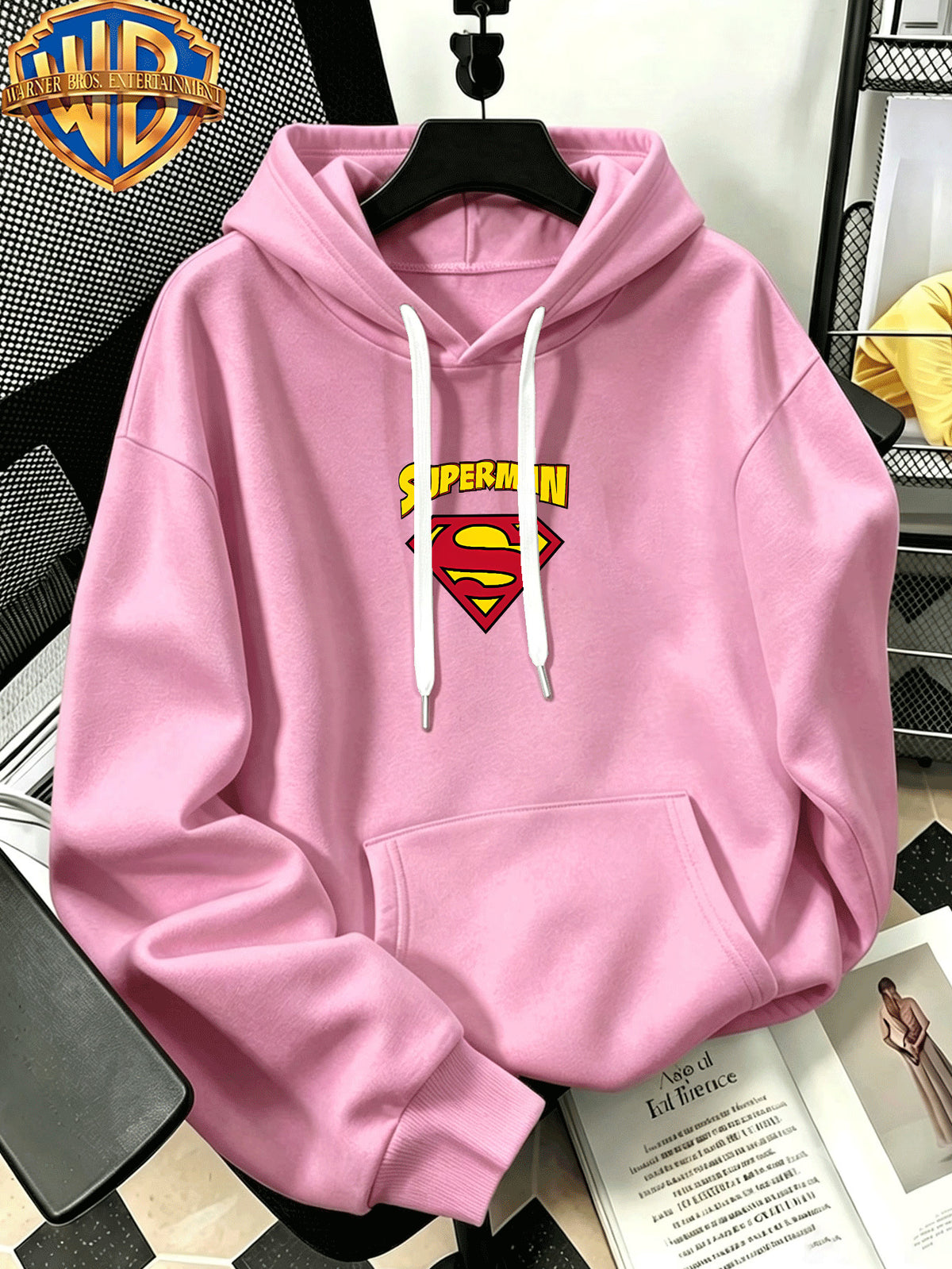 Warner Bros Official Autumn/Winter Casual Sporty Loose Hooded Sweatshirt, DC Superman SUPERMAN Emblem Logo Trendy Cool Vintage Print, Men's Casual Versatile Adjustable Drawstring Sweatshirt, Comfortable and Casual Autumn/Winter Wear - Pink Color