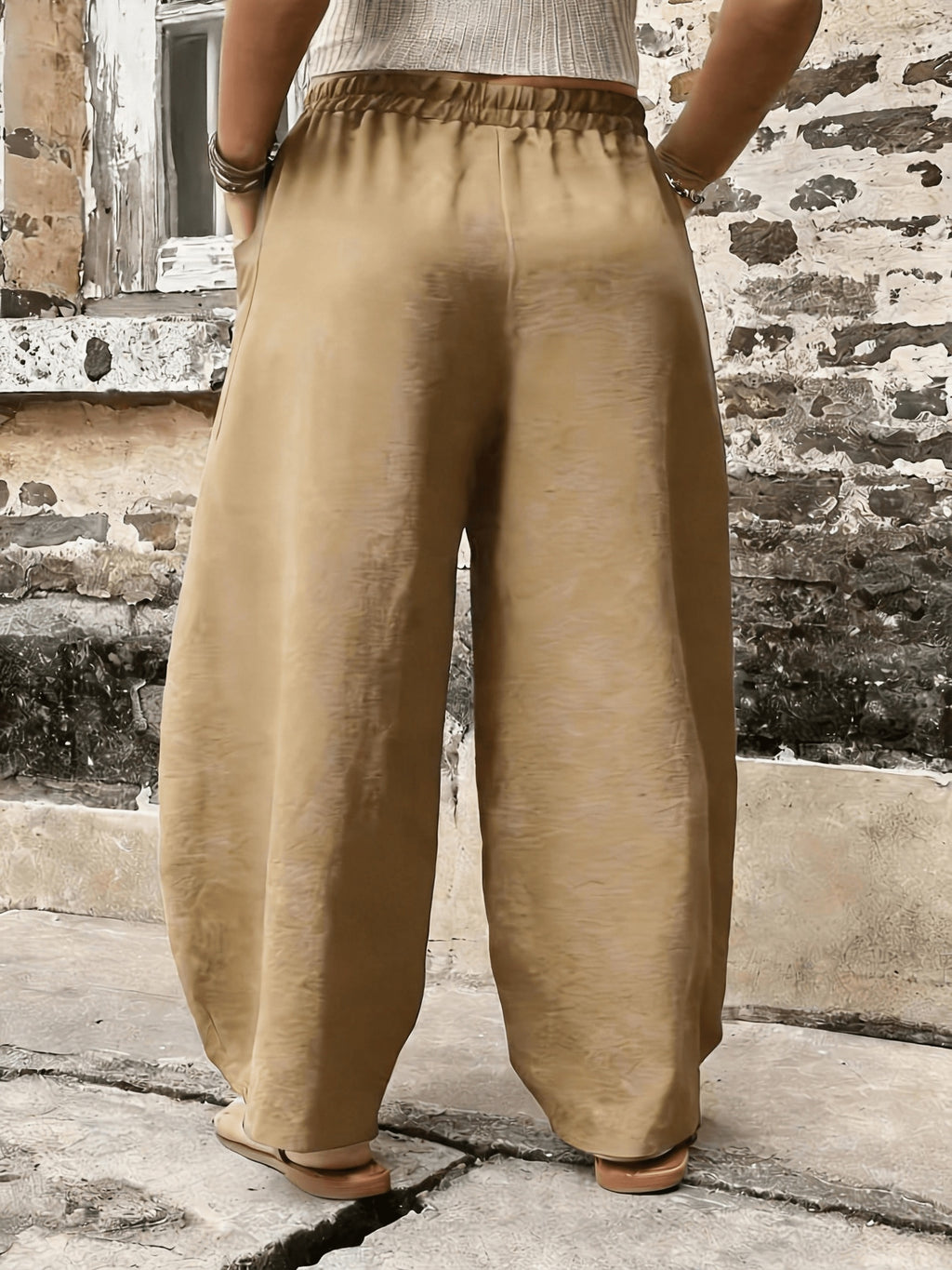 Plus Size, Plus Size Stylish Women's Solid Color Casual Pants, Elastic High Waist with Pockets, Loose Wide-Leg Trousers, Versatile Pants for Commuting and Vacation - Khaki