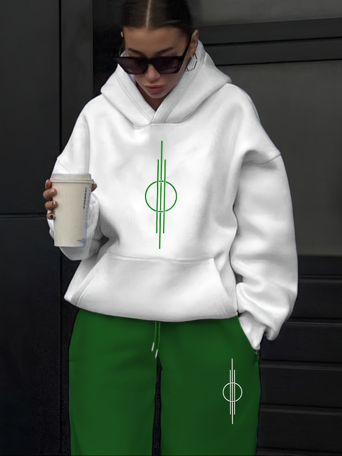 Women'S Stylish Leisure Patterned Outfit, a High-End Trendy Hooded Sweatshirt And Casual Pants Set for Autumn And Winter, Perfect for a Youthful Look. A Versatile Hooded Set for Women, Ideal As a Gift Choice - White+Green