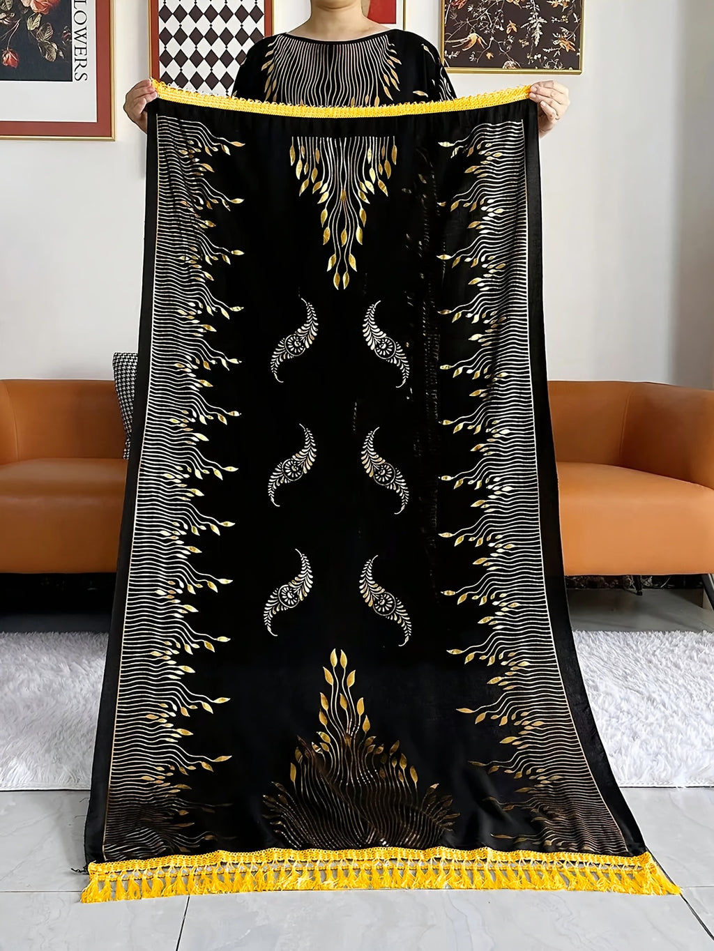 Women's Pattern Robe with Beige Tassel Set, Arabic Luxury Abaya, Headscarf, Elegant Round Neck Dress, Short Sleeve Style - Black