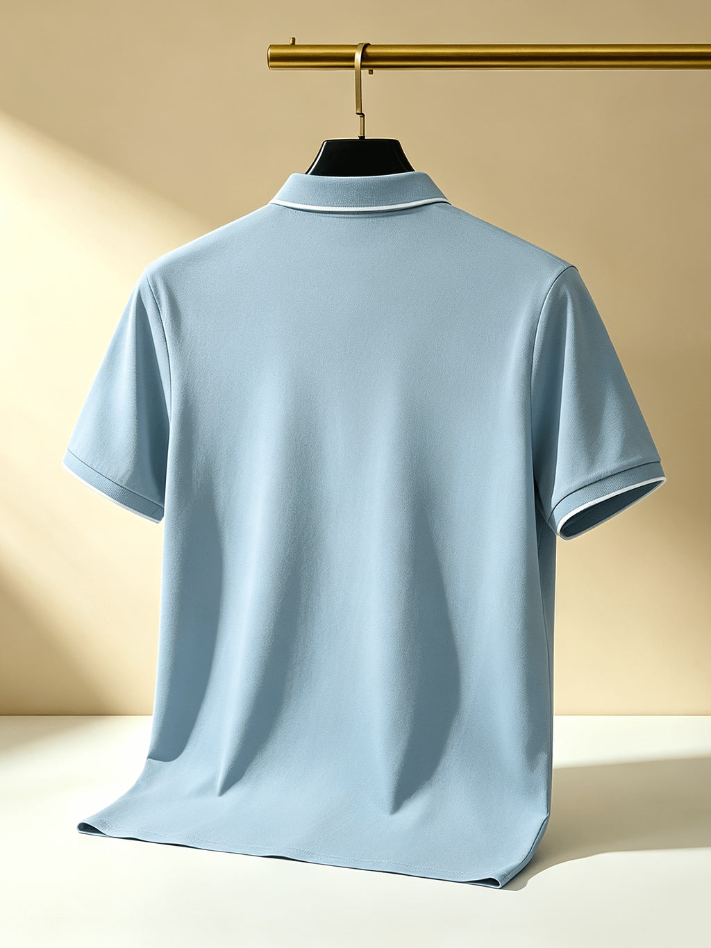 Quick-Dry V-Neck Men'S Golf Polo with Contrast Cuffs, Classic Logo Print, Luxury Contrast Collar, Anti-Pilling Breathable Fabric, Ideal for Sports, Business Casual, Commuting, Golf, And Business Settings - Sky Blue