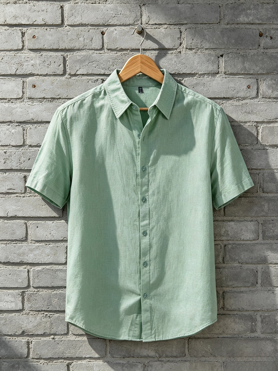 A Versatile Men'S Short-Sleeved Shirt for Summer, Featuring a Easy Solid Color Collar Design And Breathable Fabric for Long-Lasting Freshness. Available in Multiple Colors, It Is Easy to Handle for Casual Commuting. (solely Includes 1 Top) - Olive Green