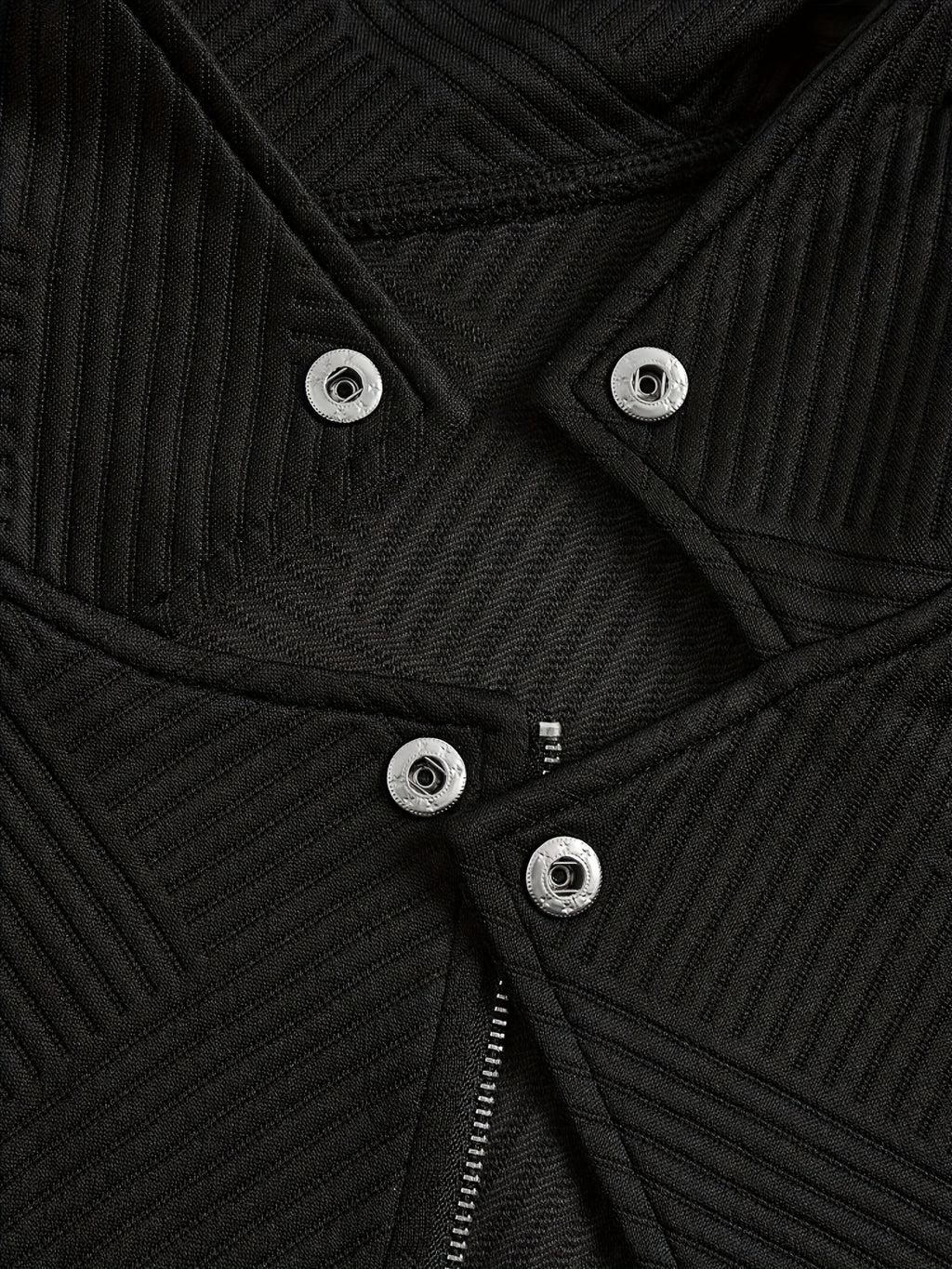 A New Women'S Solid Color Maze Check Zippered Button Decorative Motorcycle Jacket, Stylish And Elegant for Commuting And Casual Wear in Autumn And Winter. The Top Design Is Trendy, with a Unique Style, High-Quality Stitching, Soft Texture - Black