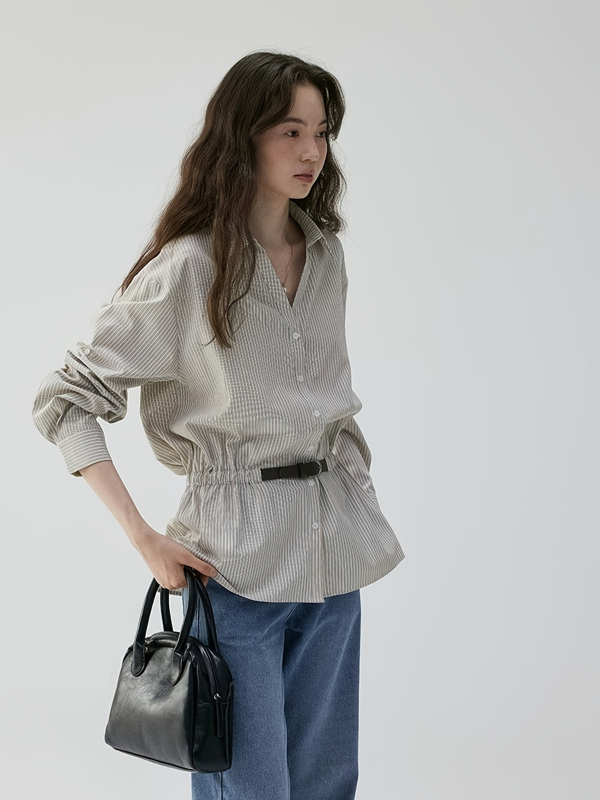 Korean-style V-neck Waist-Cinching Striped Long-Sleeve Shirt for Women, and Elegant Commuter Top, 2026 New Loose Fit Versatile Style - Gray Stripes