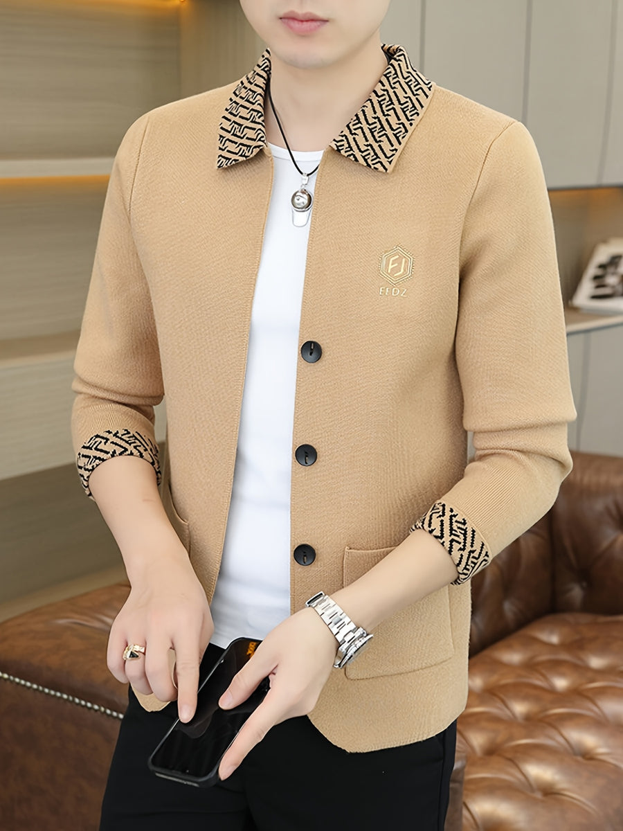 [Whale-Crossing Lan OB 1pc Autumn Winter New Men'S Knit Cardigan, Old Money Style Contrast Lapel Pocket Button-Front Cardigan Men'S Business Casual Fashion Button-Front Knit Top, Collar Design with Letter Embroidery Suitable for Spring, Autumn - Khaki