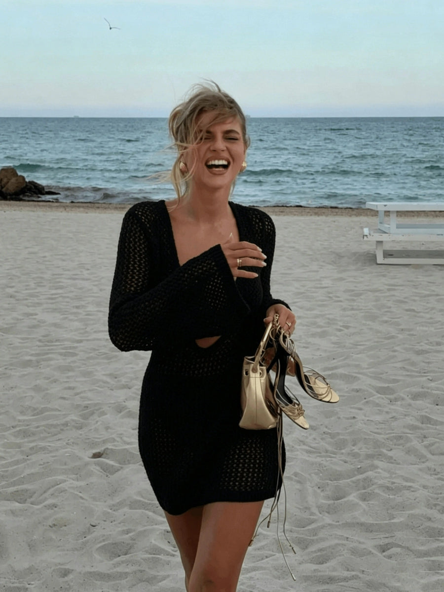 Fashionable Spring/Summer Vacation Style Women's Beach Pool Party Outfit, Hot Daily Commute Wear, Date Outfit, Deep V-Neck Cut-Out Solid Color Body-Hugging Long-Sleeve Beach Dress, Hand Washable or Dry Cleanable - Black