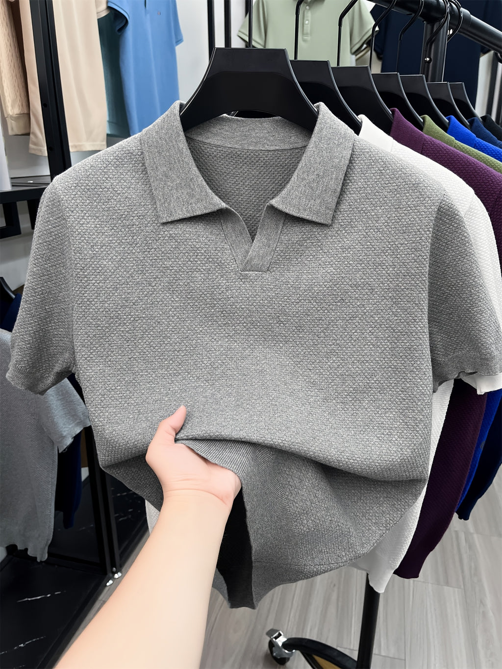 [Qiaoximei OBM] Summer Men'S Premium Casual Henley Shirt | Knit Style Men'S Top, Full Pineapple Jacquard Decoration, Summer Men'S Henley Collar Short Sleeve Base Layer, Lapel Men'S Top, Easy And Fresh for Single Wear - Grey