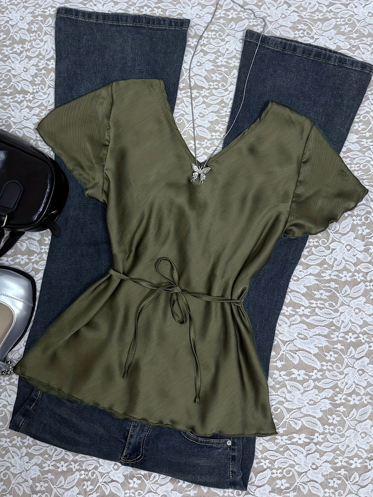 Women's Casual Solid Color Back-Tie Ruffle Sleeve Flutter Sleeve V-Neck Bow Tie Shirt, Suitable for Summer, Autumn, Spring, All-Season Wear, Ideal for Dating, Vacation, Shopping, and Daily Casual Outfits - Olive Green