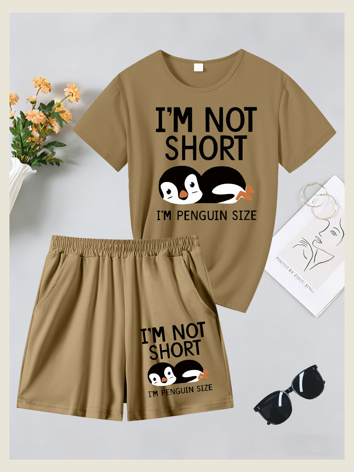 2pcs Women'S Summer Short Sleeve Set - I'M NOT SHORT Fun Penguin Print Short Sleeve And Shorts Outfit, Comfortable, Soft, Breathable Sportswear for Daily Wear, Suitable For, Campus, Valentine'S Day, Women'S Pajamas, Jogging, Fitness - Khaki+ Khaki