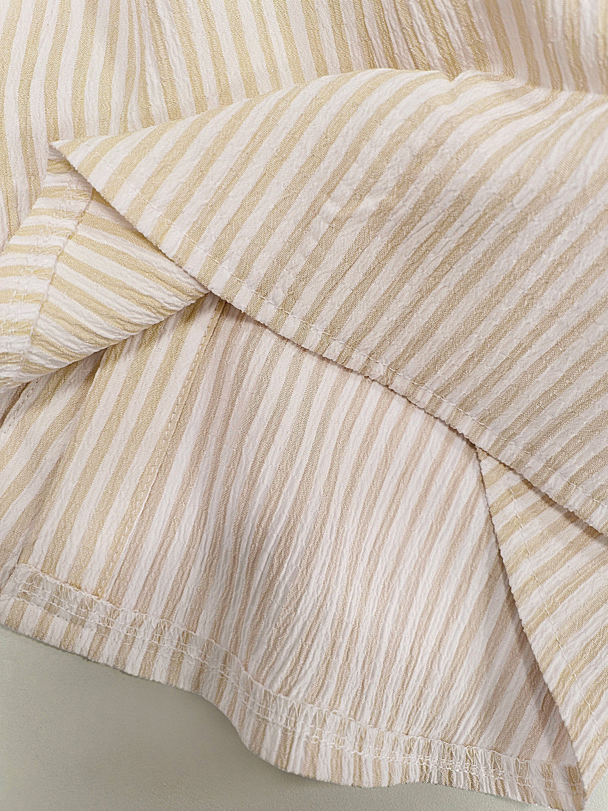 Men'S Striped Shirt Easy Print, Breathable Striped Summer Shirt, Stand-Up Collar Design Suitable for Beach Outings And Daily Casual, Beach Shirt, Outdoor Leisure, Soft Texture, Vacation Wear - Khaki