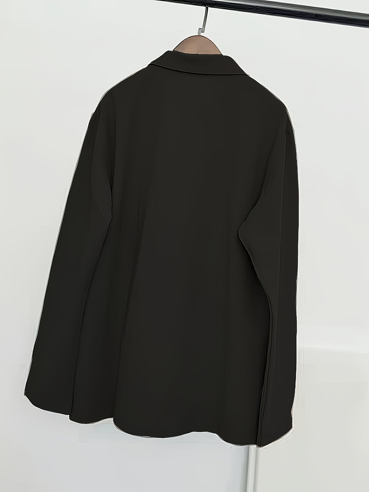 A new stylish Women's Korean-style autumn and winter single-layer suit jacket, loose thin suit with pockets, elegant and versatile, suitable for both casual and commuting wear. [No lining, looks good on those weighing less than 65 kilograms] - Black