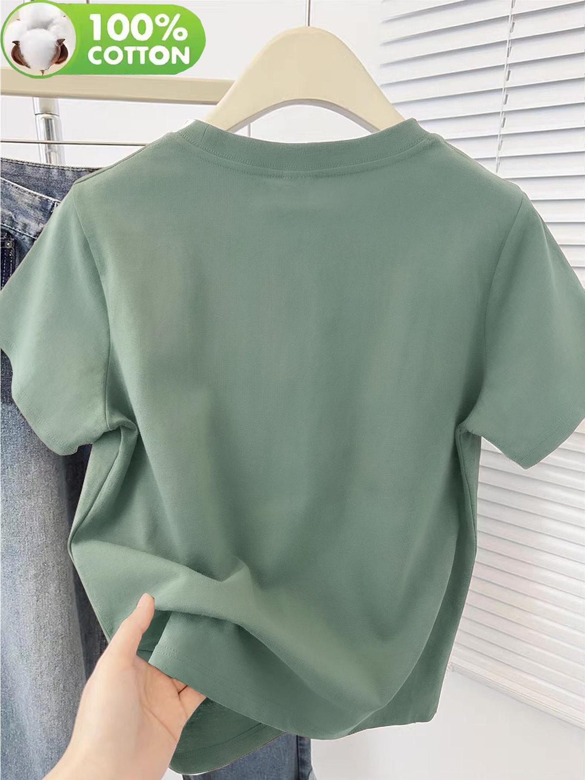 100% Women's T-Shirt, Summer Short Sleeve Lightweight Top, Trendy and Fashionable Standard Fit, Loose, Breathable, Versatile,, Fresh Little Daisy Pattern with Flying Bird Element, Simple and Artistic Design - Green