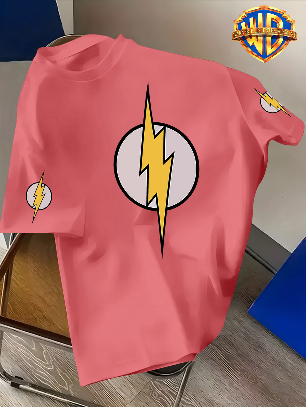 Warner Bros. Official Licensed DC Co-Branded The Flash Themed Printed T-Shirt, American Vintage Streetwear Washed Distressed Texture, Loose Fit Versatile Style, Suitable for Daily Outings and Outdoor Wear, Durable and Resistant to Deformation - Watermelon Red