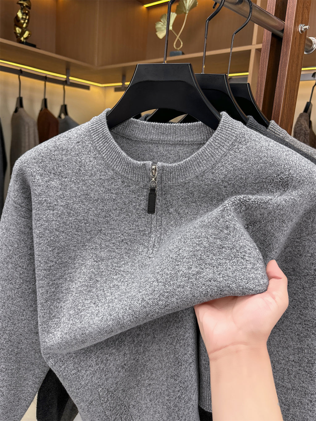 ZBZP Men's Solid Color Half-Zip Sweater - Warm Winter Knit Sweater Suitable for Fall/Winter, Crew Neck Half-Zip Pullover with Half-Zip Front Panel, Casual Long Sleeve Knitwear for Office & Casual Attire, Basic Solid Color Sweater - Light Grey