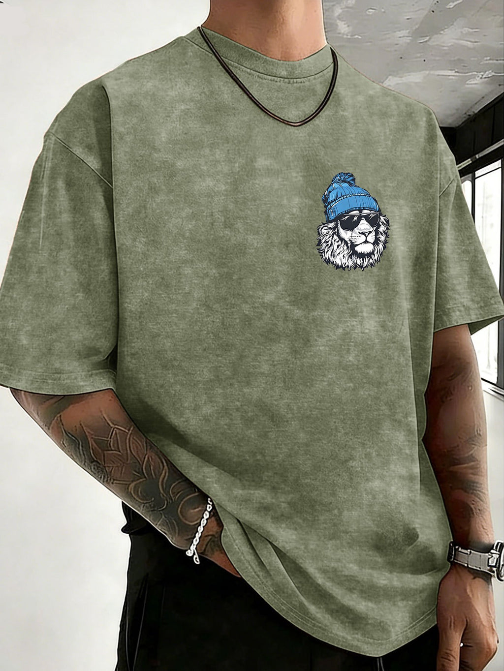 Men's Heavyweight Washed Distressed Loose-Fit Short-Sleeve T-Shirt with Reversible Print, Available in 12 Colors for Mix & Match, National Trend Y2K Style for Daily Commuting, Sports, Fitness, Couples, Streetwear, and Outings - Olive Green