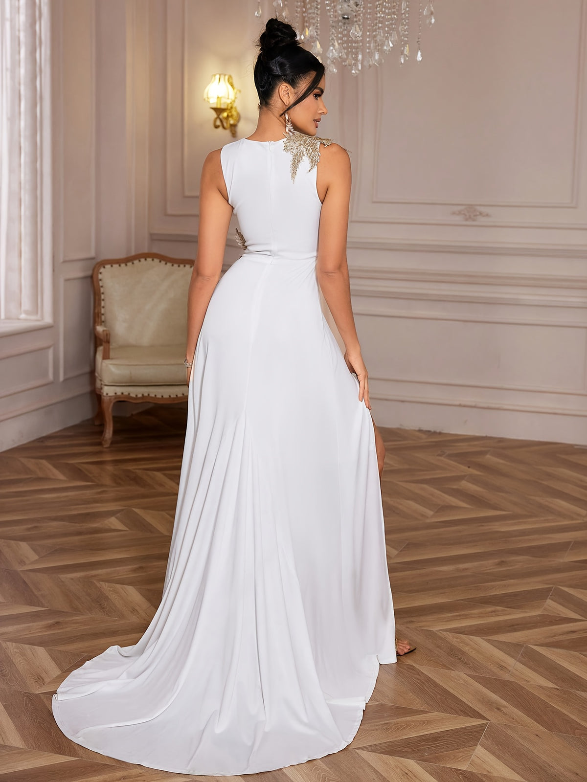 Sleeveless Round Neck Dress with Waistline Slit - Ivory White