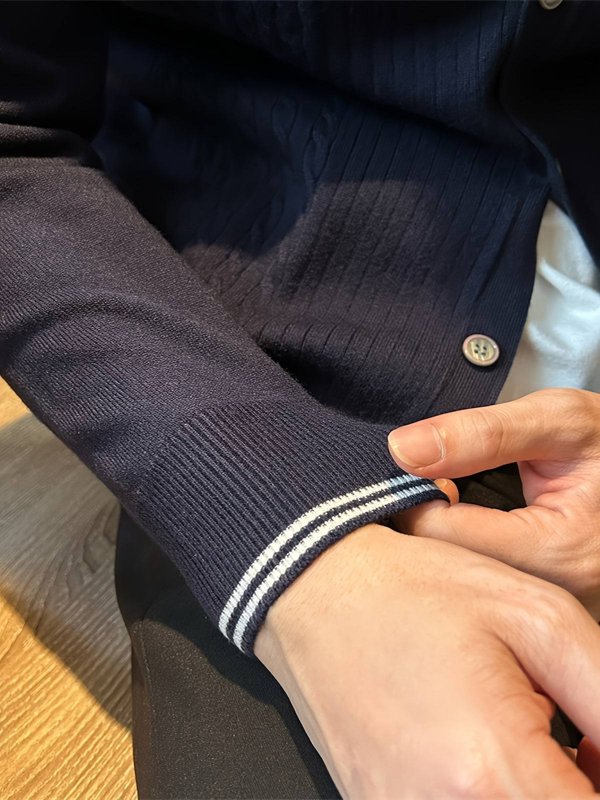Men's Fashion Color-Block Knit Cardigan, Lightly Mature Design with Twisted Pattern and Warm Collar Sweater - Navy Color