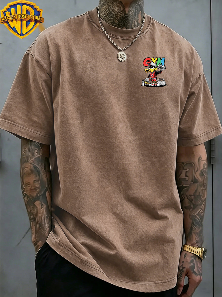 Warner Bros. Officially Authorized Fitness Cartoon Duck Holding Dumbbell Print Retro Washed Distressed Short Sleeve T-Shirt Unisex Machine Washable Daily Commuting Outdoor Sports Casual Top - Coffee Color