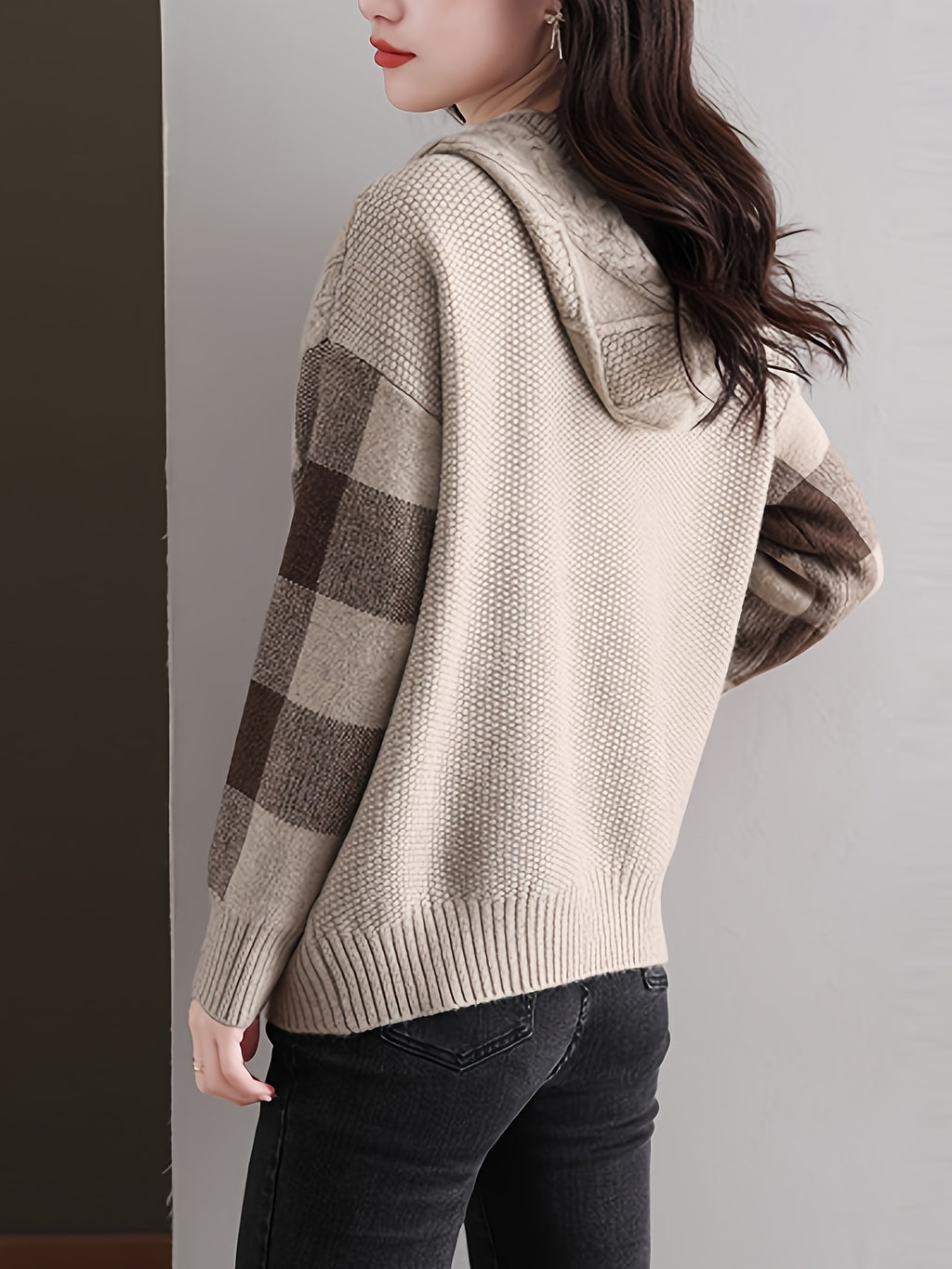 Autumn And Winter Hooded Sweater Women'S Loose Thickened Sweater Plaid Jacquard Regular Sleeve Pullover Warm Design - Apricot