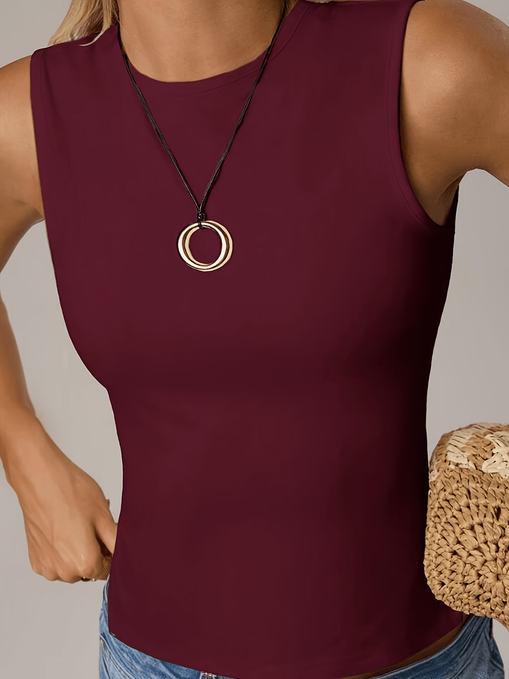 Women'S Sexy Red Sleeveless Tank Top, Backless Slim Fit - Burgundy