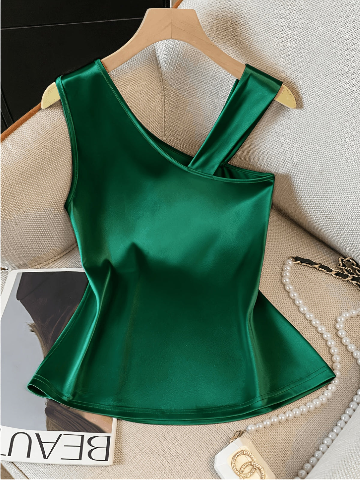 Women'S Elegant Asymmetrical Shoulder Textured Fabric Rose Floral Decoration Button Niche Design Vest Top - Green